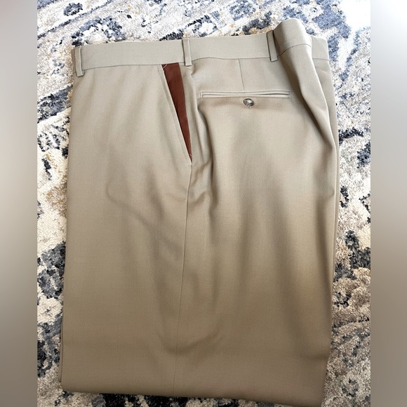Men’s Orvis Khaki Pants - Picture 1 of 8